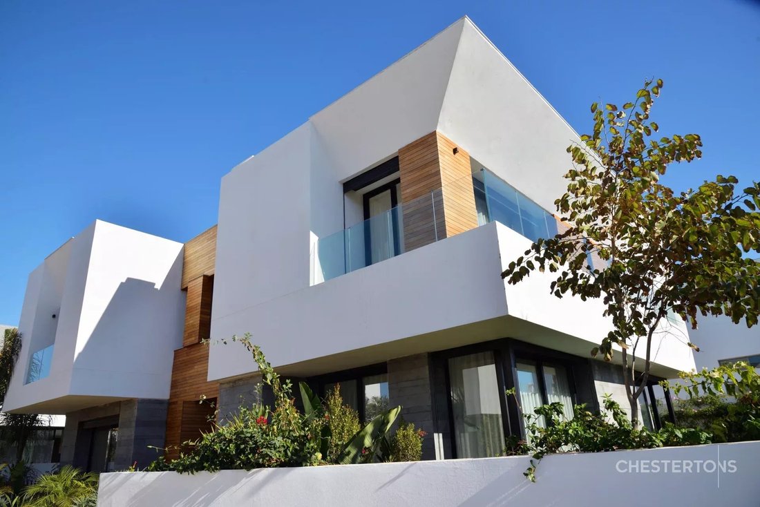 Villa in Bouskoura, Casablanca-Settat, Morocco 4 - 17239682
