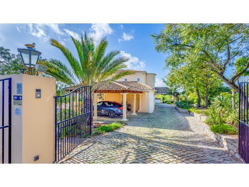 Villa in Santa Barbara de Nexe, Algarve, Portugal 5 - 17240265