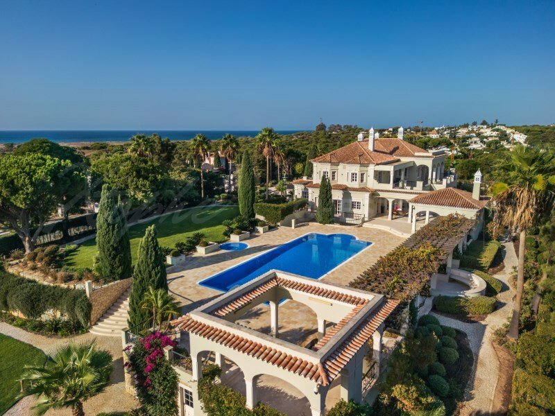 Villa in Quinta do Lago, Almancil, Portugal 1 - 17241053