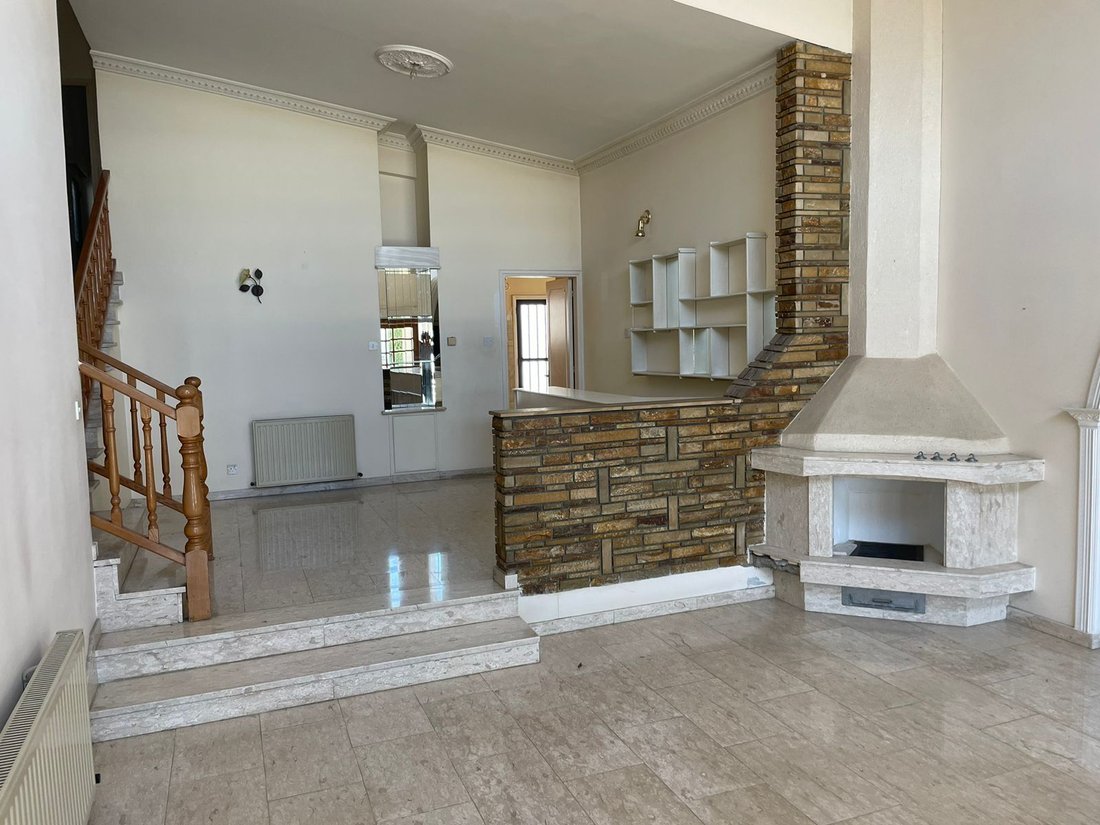 Townhouse in Limassol, Cyprus 4 - 17239858