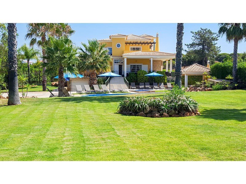 Villa in Almancil, Algarve, Portugal 1 - 17239713