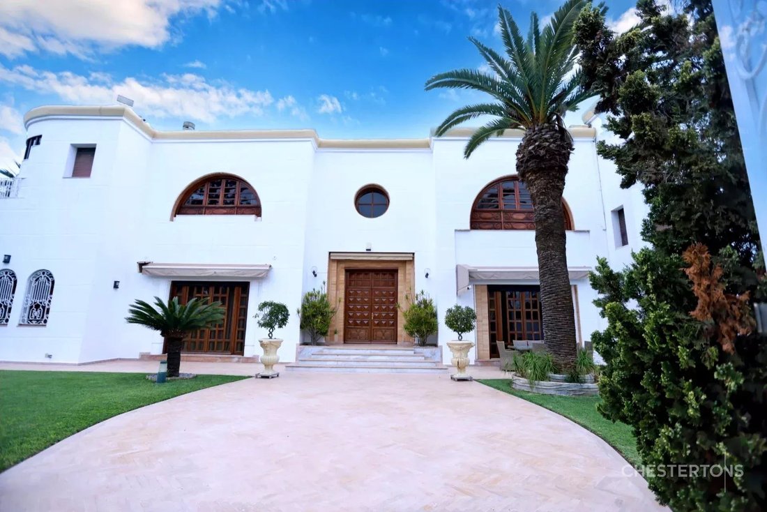 Villa in Sindibad, Casablanca-Settat, Morocco 1 - 17240127
