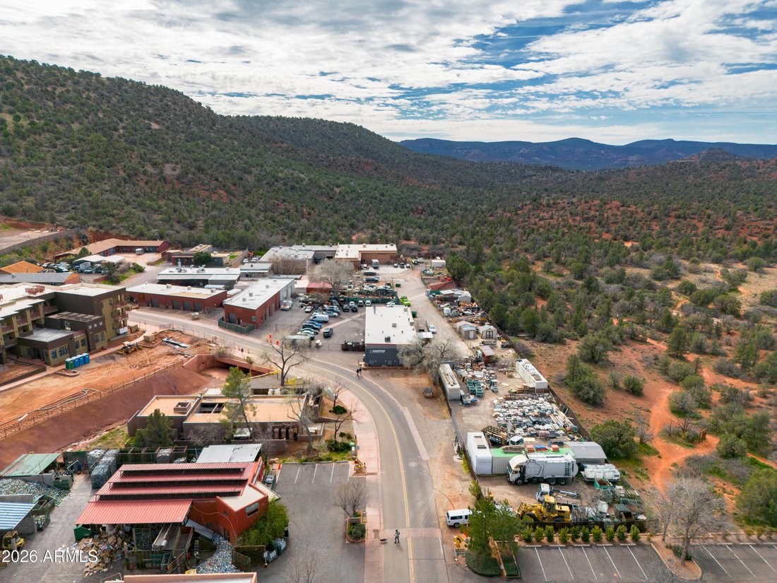 Land in Sedona, Arizona, United States 2 - 17239590