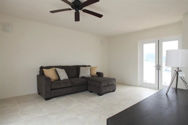Townhouse in Jolly Harbour, Saint Mary, Antigua and Barbuda 5 - 17239715