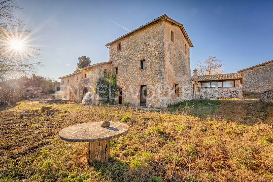Country House in Sovicille, Tuscany, Italy 2 - 17241332