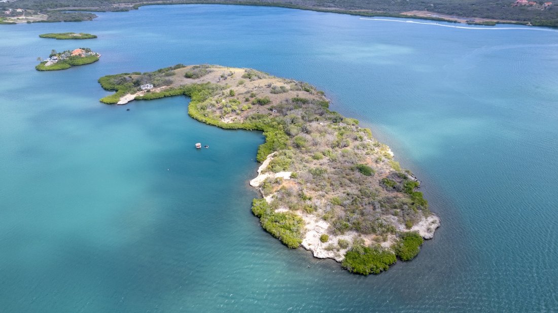 Isla DI Jerba — An Extraordinary Private Island In The Heart Of The Spanish Water view 4