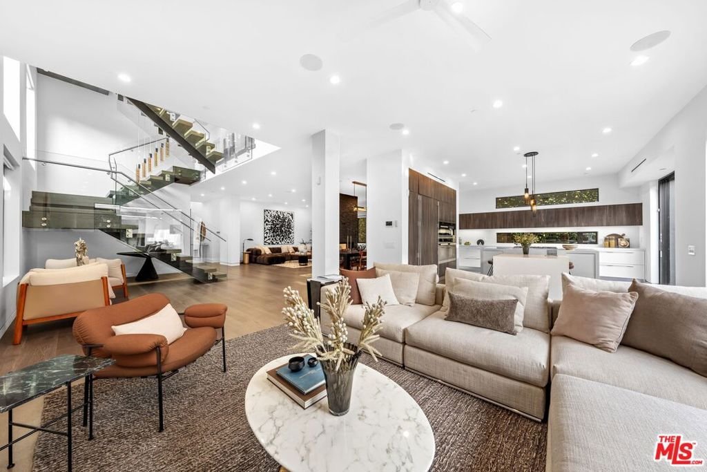 House in Los Angeles, California, United States 5 - 17243766