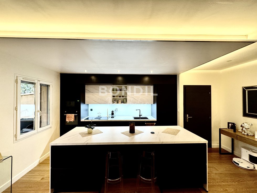 House in Granettes-Jauberte-Sainte Anne, Aix-en-Provence, France 4 - 17243244