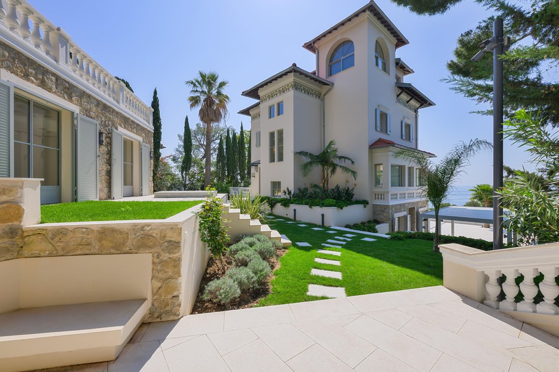House in Cap-d'Ail, Provence-Alpes-Côte d'Azur, France 4 - 15516659