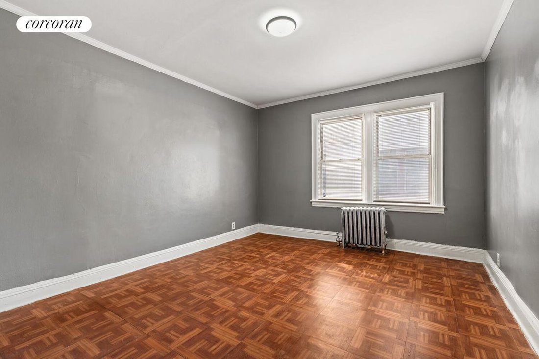 House in New York, New York, United States 5 - 17242318