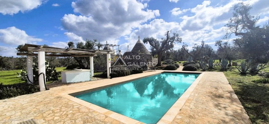 Casa de Campo en Ceglie Messapica, Apulia, Italia 2 - 17240504