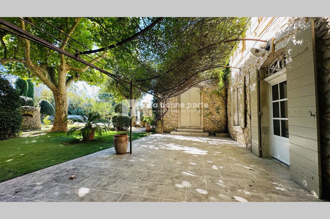 Villa in Mérindol, Provence-Alpes-Côte d'Azur, France 5 - 17241310