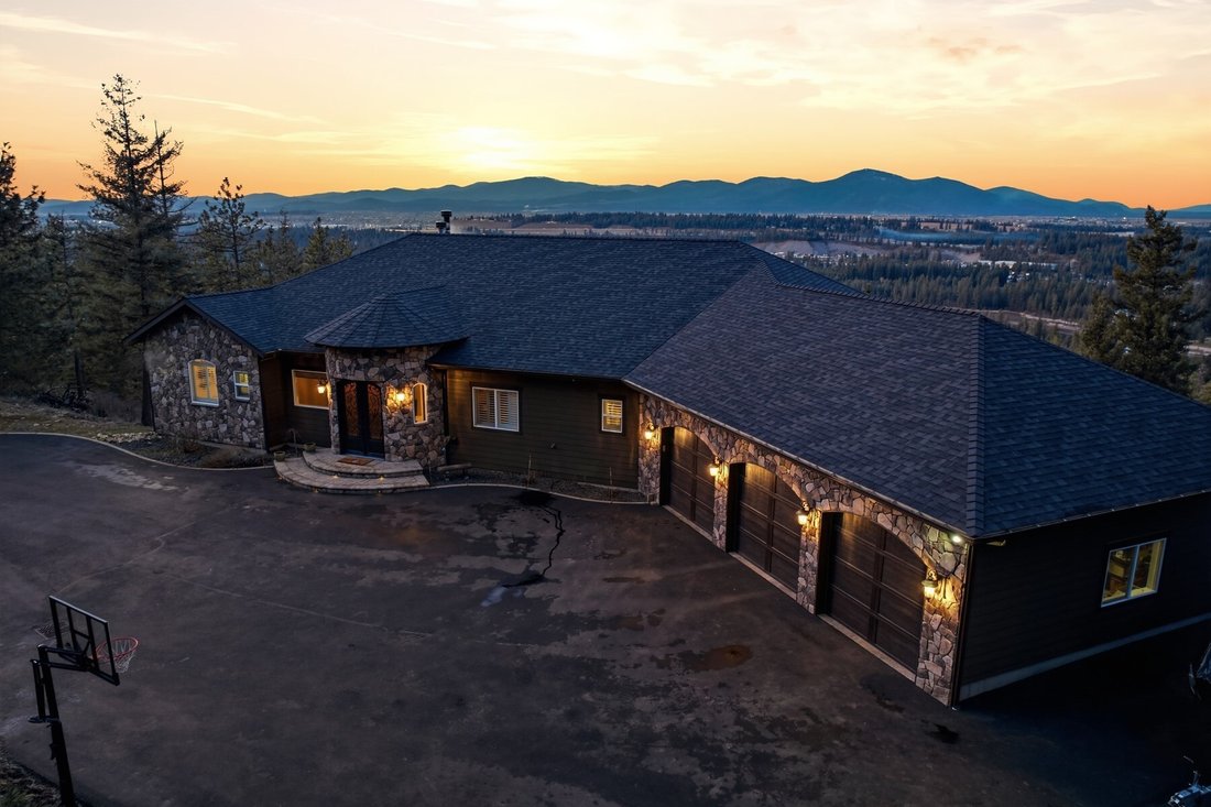 House in Coeur d'Alene, Idaho, United States 3 - 17227269