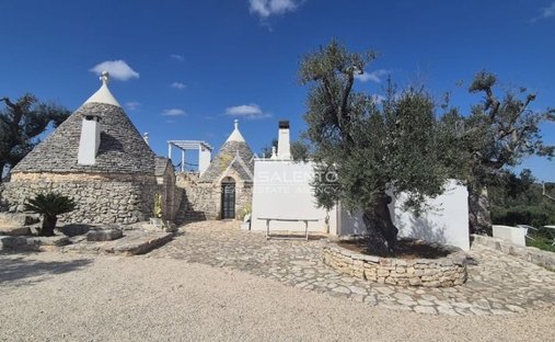 Country House in Ceglie Messapica, Apulia, Italy 1