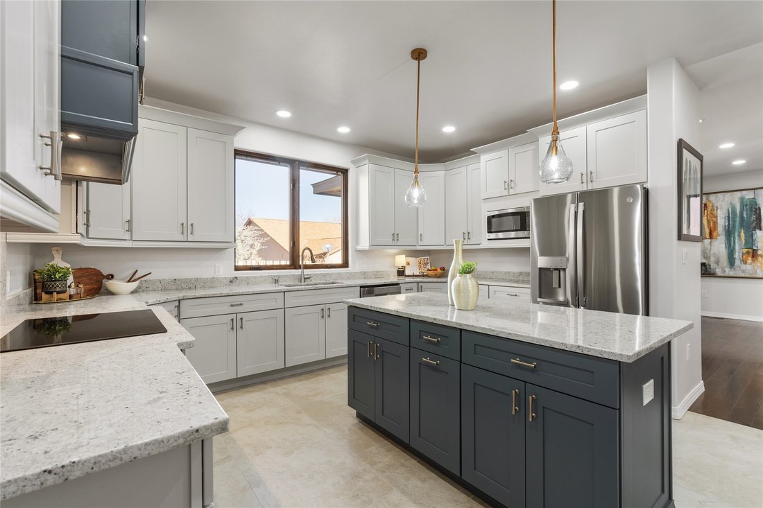 House in White Rock, New Mexico, United States 5 - 17242020