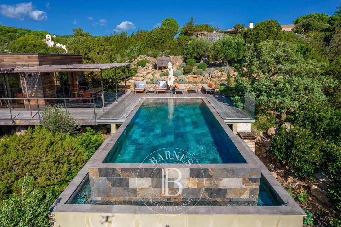 Villa in Porto-Vecchio, Corsica, France 2 - 17134323