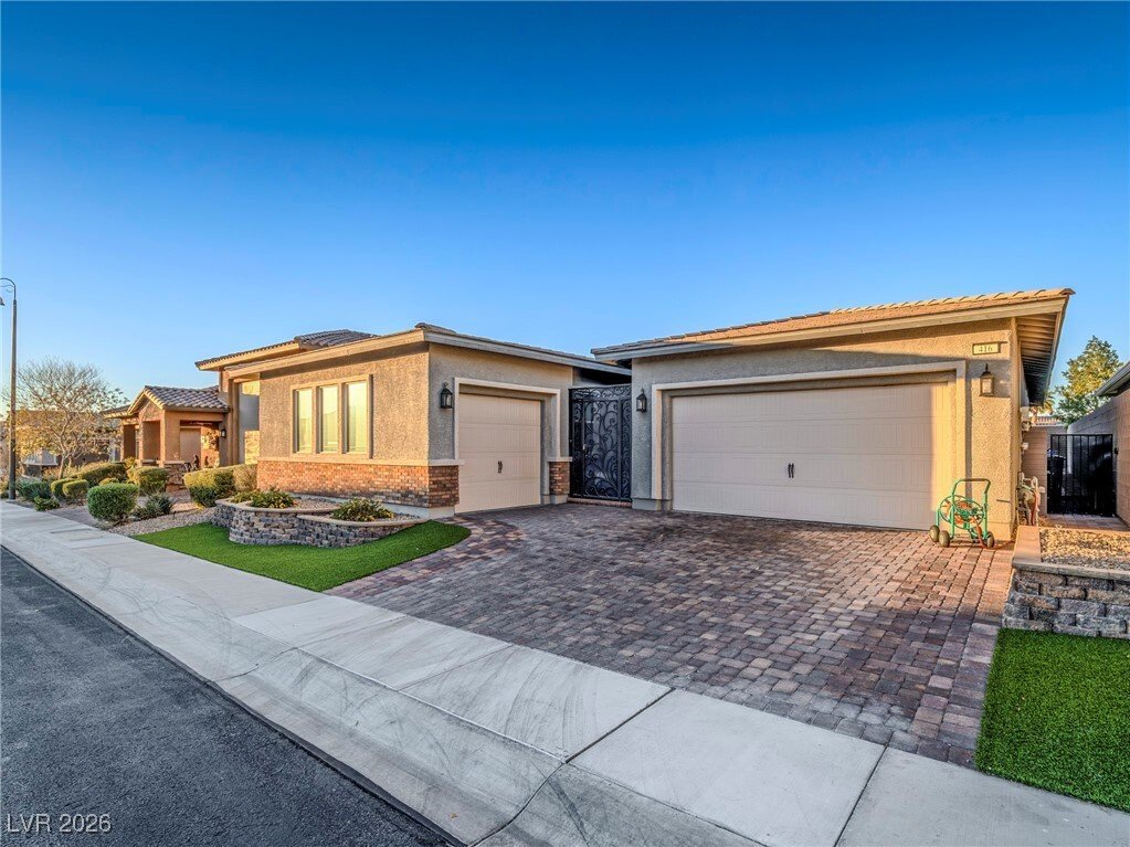 House in Henderson, Nevada, United States 2 - 17242583