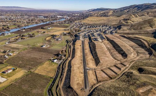 Land in Prosser, Washington, United States 1