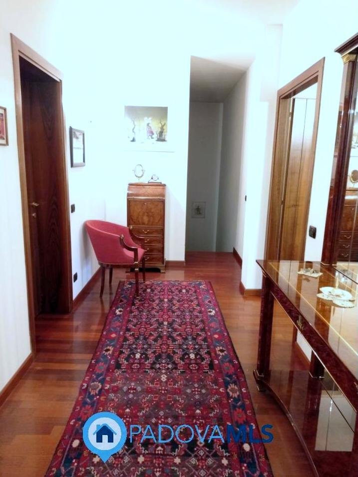 Villa in Noventa Padovana, Veneto, Italy 2 - 17244361