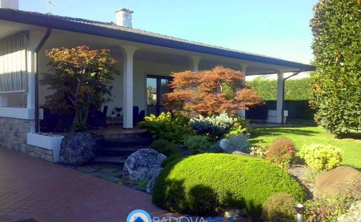 Villa in Noventa Padovana, Veneto, Italy 1