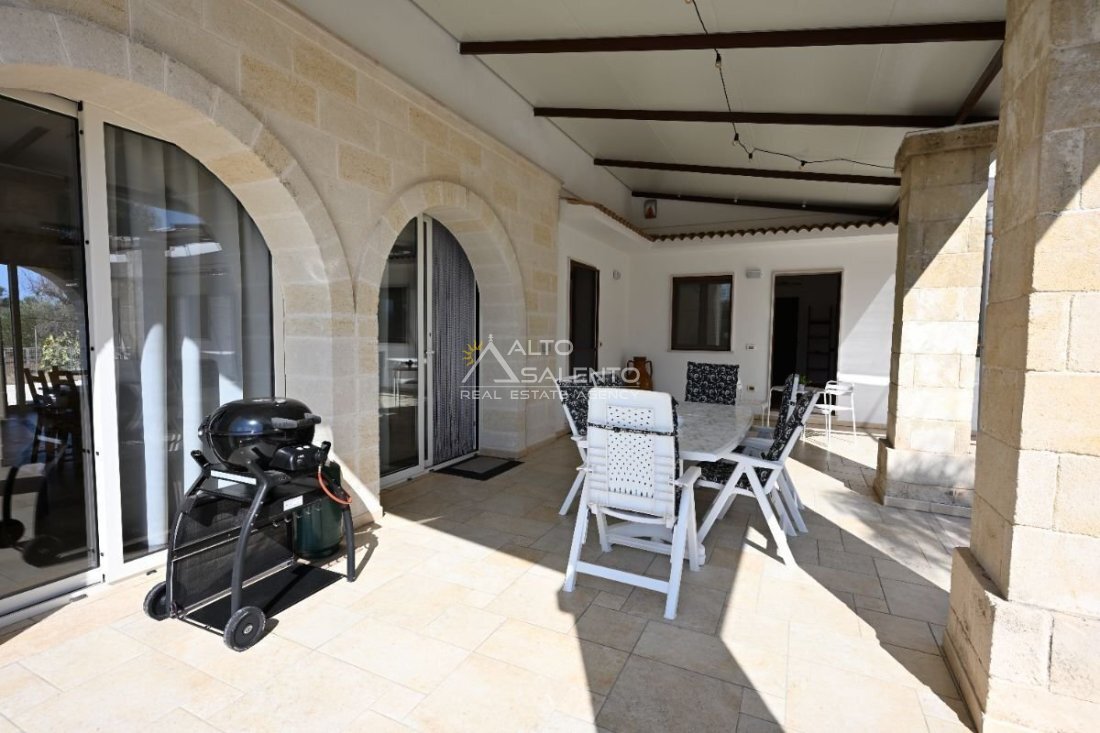 Villa en San Vito de los Normanni, Apulia, Italia 4 - 17240629