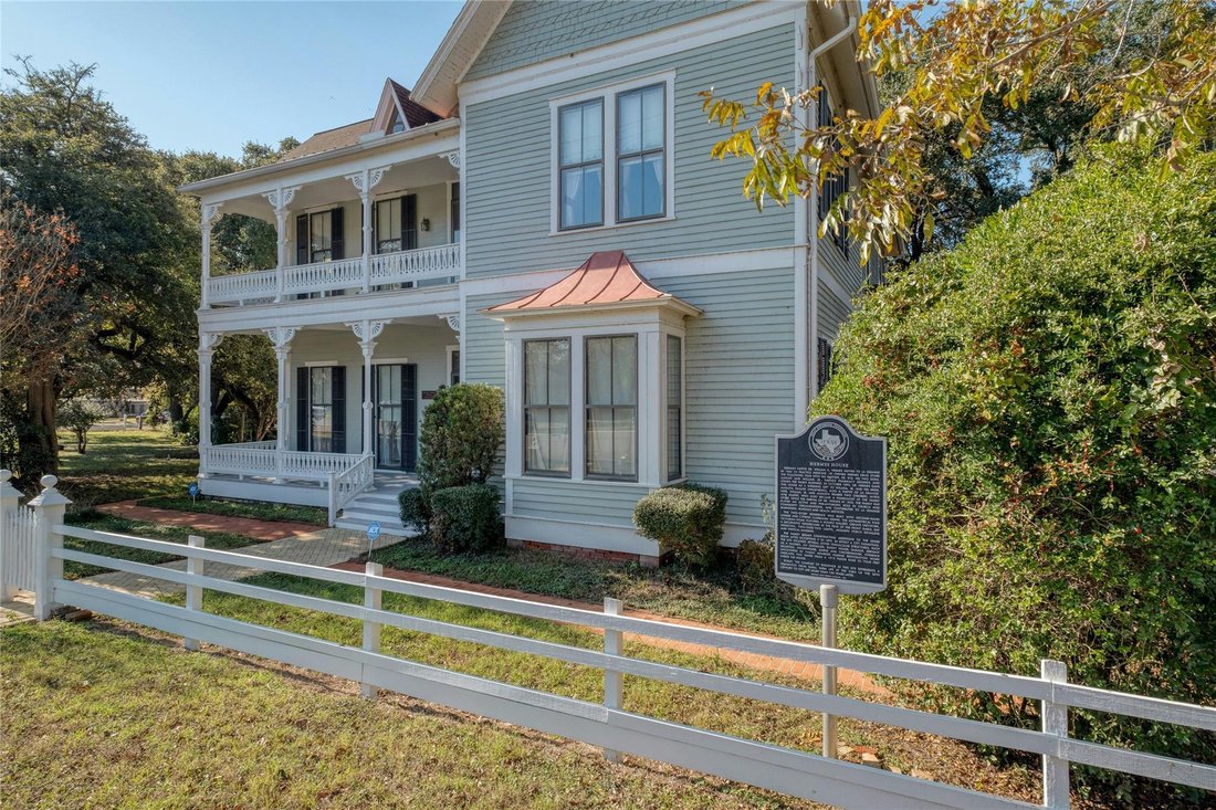 House in La Grange, Texas, United States 2 - 17243728