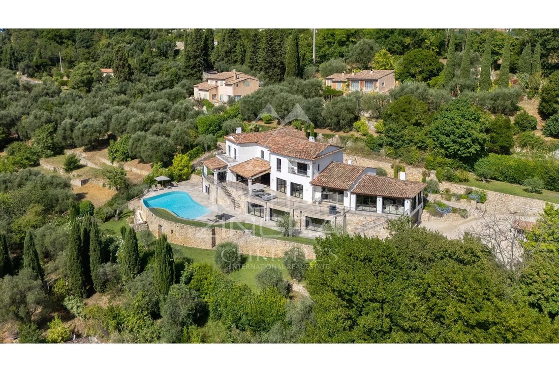 House in Grasse, Provence-Alpes-Côte d'Azur, France 1 - 16013803