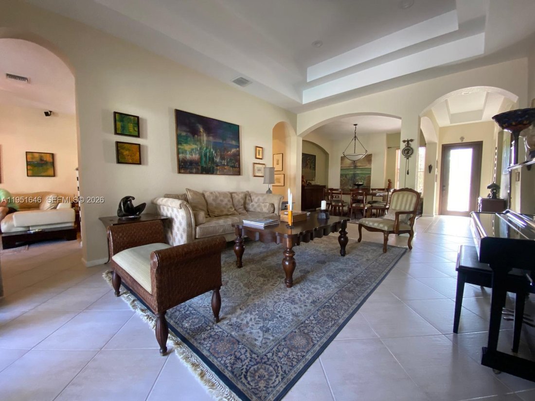 House in Weston, Florida, United States 4 - 17240077