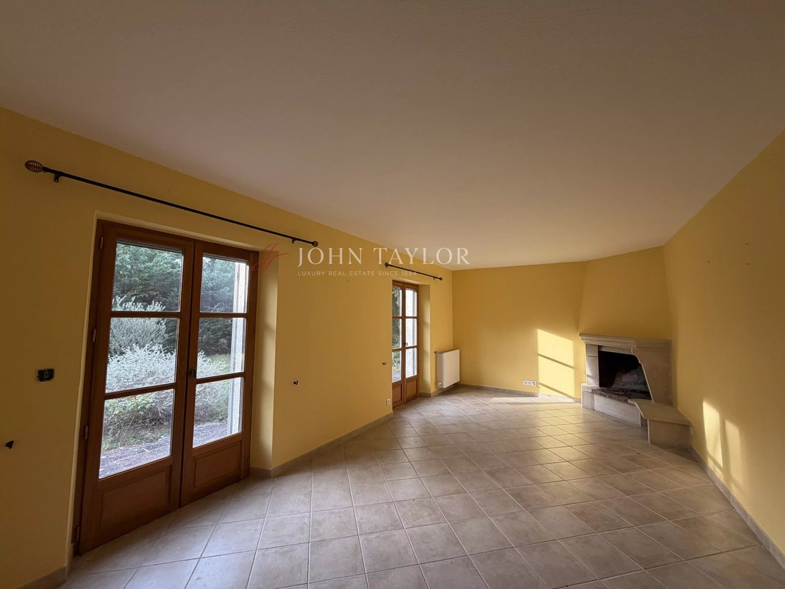 House in Ménerbes, Provence-Alpes-Côte d'Azur, France 5 - 17241724