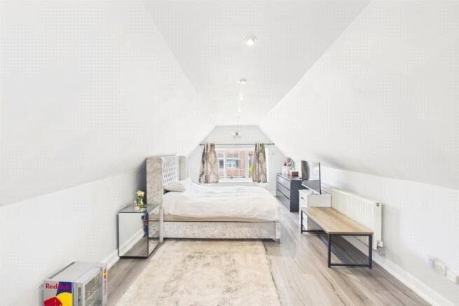 House in Eastcote, Hillingdon, England 3 - 17240207