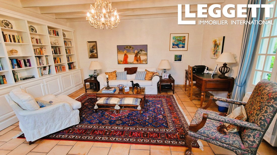House in Saint-Christophe-de-Double, Nouvelle-Aquitaine, France 4 - 17241829