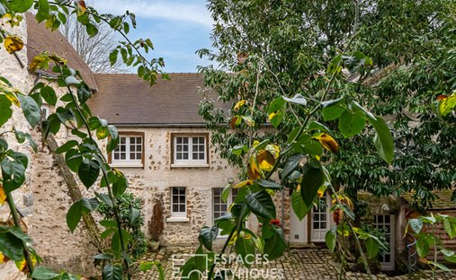 Villa in Coteau Sud, Chevreuse, France 1