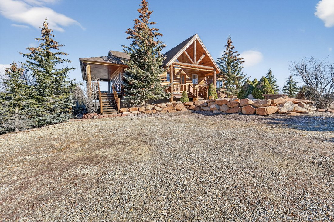 House in Duck Creek, Utah, United States 3 - 17242463
