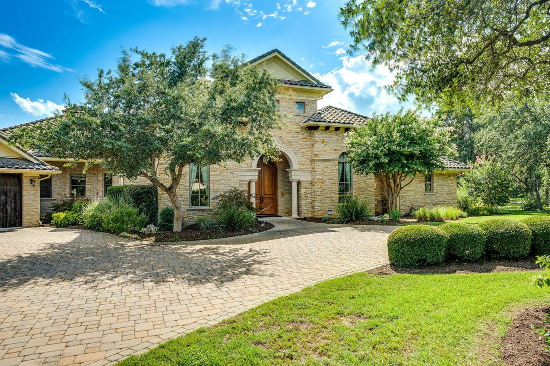 House in The Hills, Texas, United States 3 - 17241994