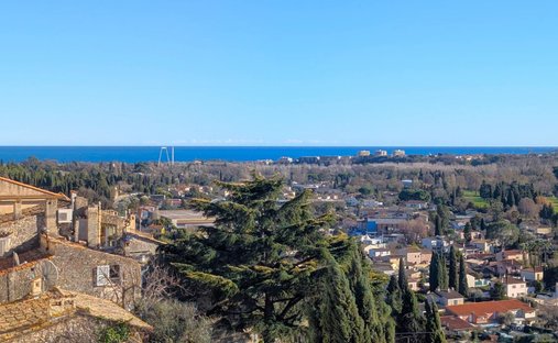 Apartment in Village-Saint Julien-Saint Pierre, Biot, France 1