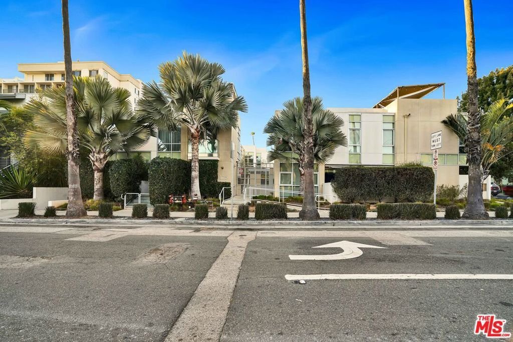 Condo in Santa Monica, California, United States 2 - 17240571