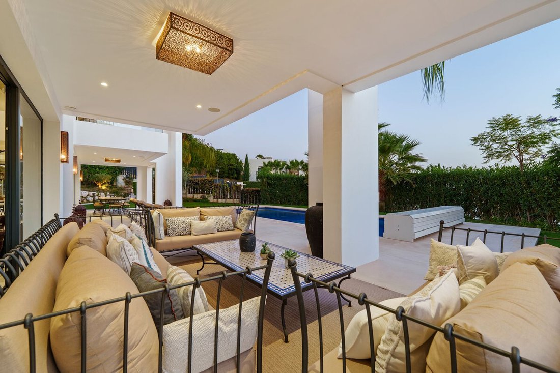Villa in Puerto Banus, Marbella, Spain 3 - 17240975