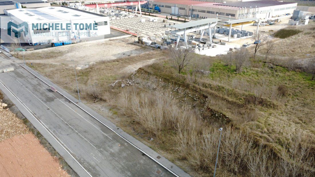 Land in Cavaion Veronese, Veneto, Italy 2 - 17244351