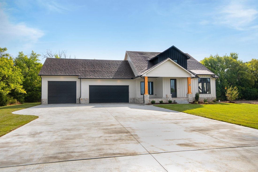 House in Derby, Kansas, United States 1 - 14716425
