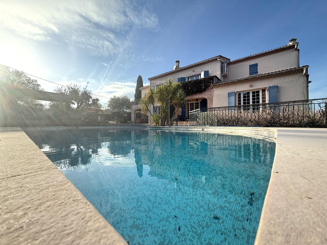 House in Tourves, Provence-Alpes-Côte d'Azur, France 1 - 17241443