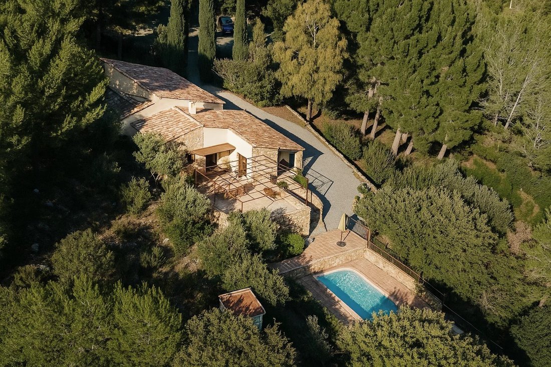 House in La Cadiere-d'Azur, Provence-Alpes-Côte d'Azur, France 2 - 17241788
