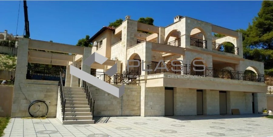 Villa in Pallini Municipal Unit, Macedonia and Thrace, Greece 2 - 17241045