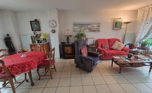 Apartment in Vaux-sur-Mer, Nouvelle-Aquitaine, France 1