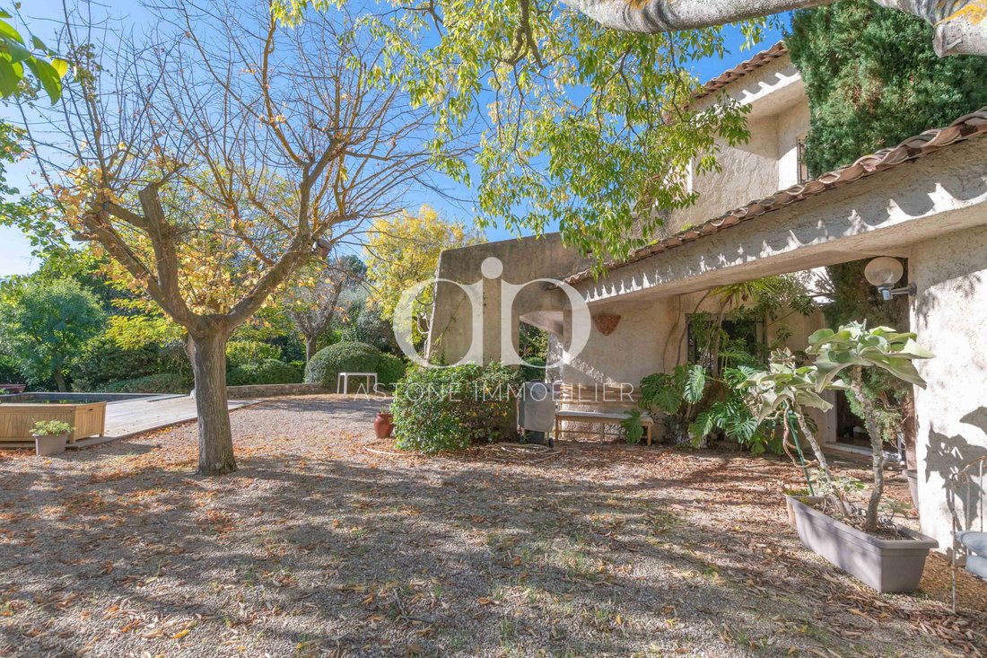House in Sanary-sur-Mer, Provence-Alpes-Côte d'Azur, France 2 - 17243065