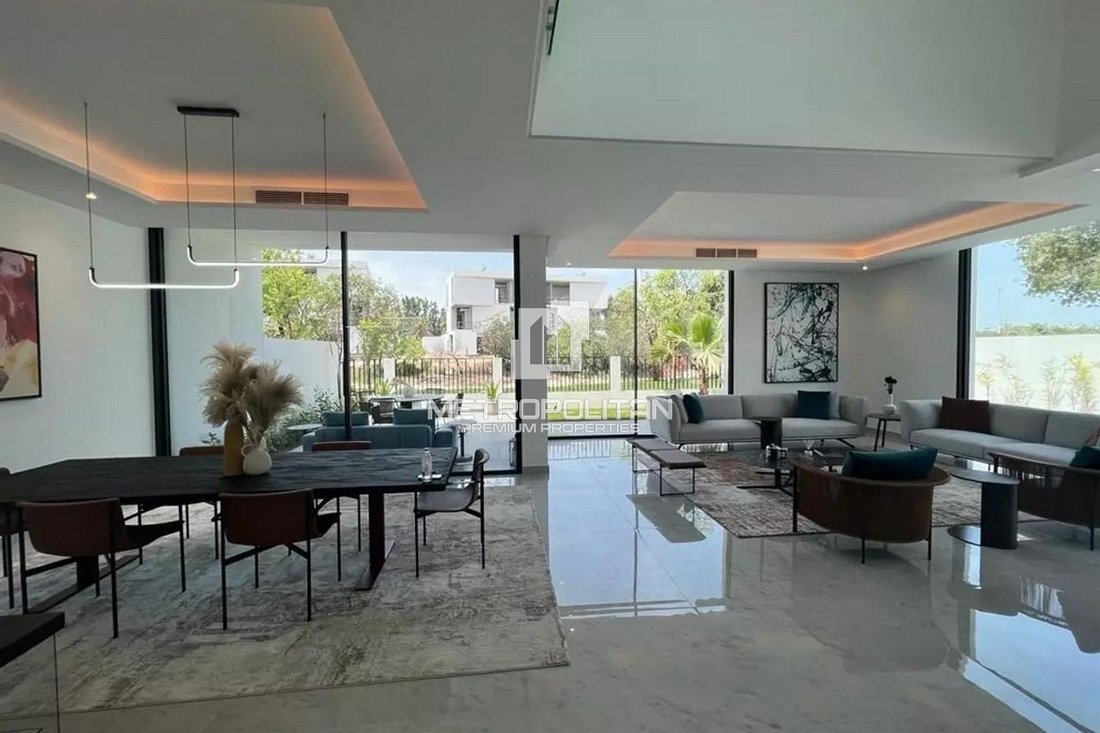 Villa in Dubai, Dubai, United Arab Emirates 2 - 17242101