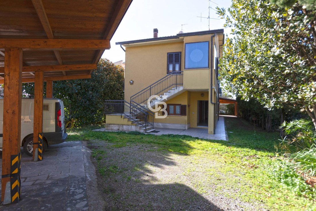 House in Bolsena, Lazio, Italy 3 - 17244513