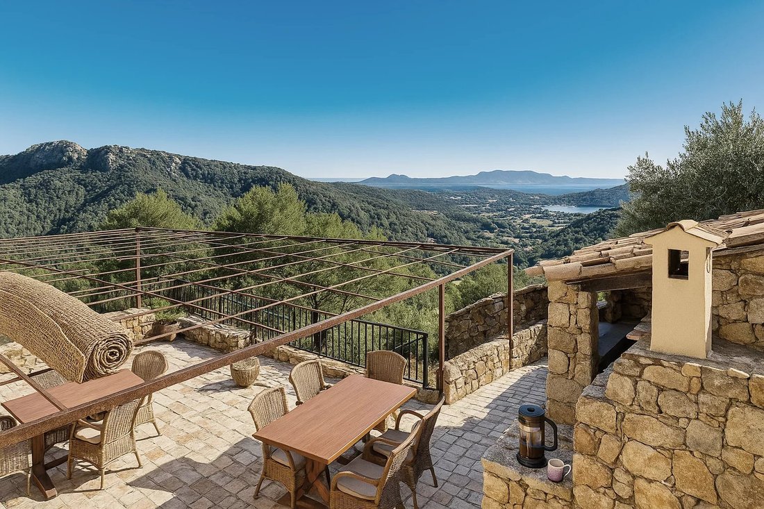 House in La Cadiere-d'Azur, Provence-Alpes-Côte d'Azur, France 3 - 17241788