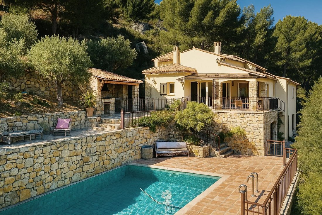 House in La Cadiere-d'Azur, Provence-Alpes-Côte d'Azur, France 5 - 17241788