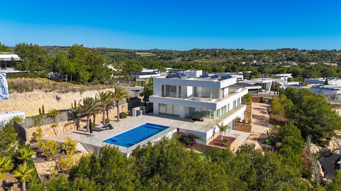 Villa in Orihuela, Valencian Community, Spain 1 - 17242611