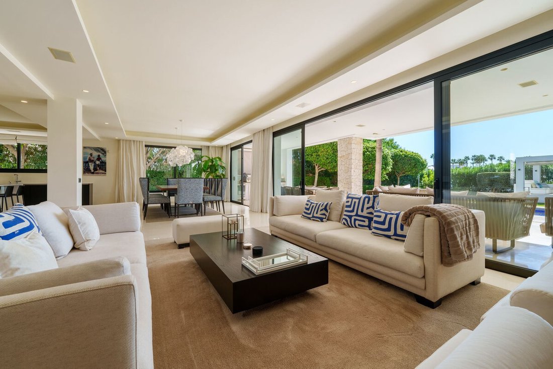 Villa in Puerto Banus, Marbella, Spain 2 - 17240956